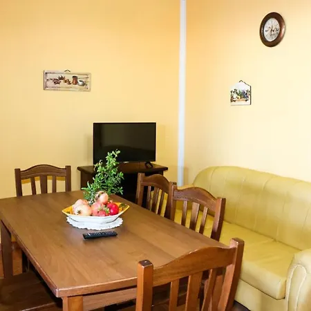Tenuta Bene Bilocali By Paf In Tour * Capilungo