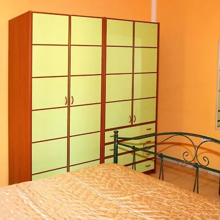 Tenuta Bene Bilocali By Paf In Tour